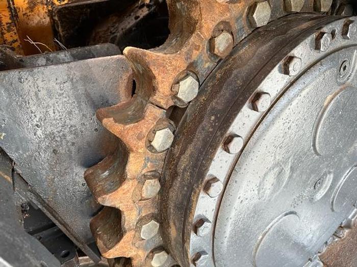 Used 2014 Case 2050M LGP