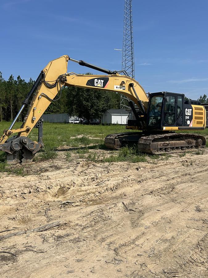 Used 2014 CAT 324E