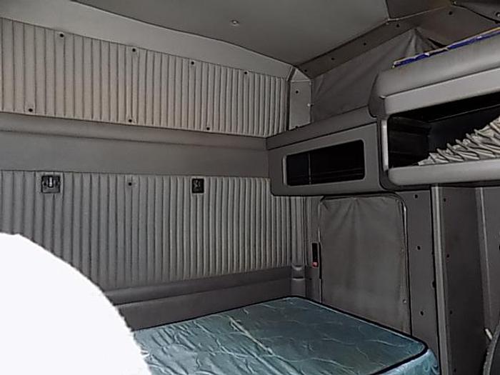 Used 2014 Kenworth T6 Tandem Axle Sleeper