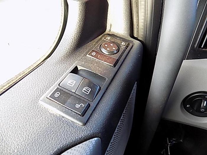 Used 2019 Freightliner Cascadia 126 **Automated Transmission**