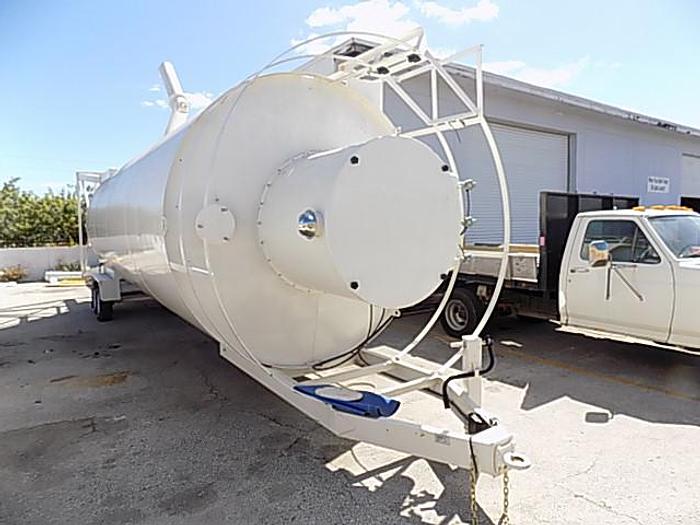 Used 2022 Belgrade 350 Portable Silo