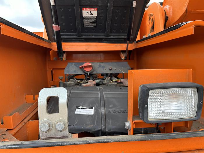 Used 2014 Doosan DX225LC