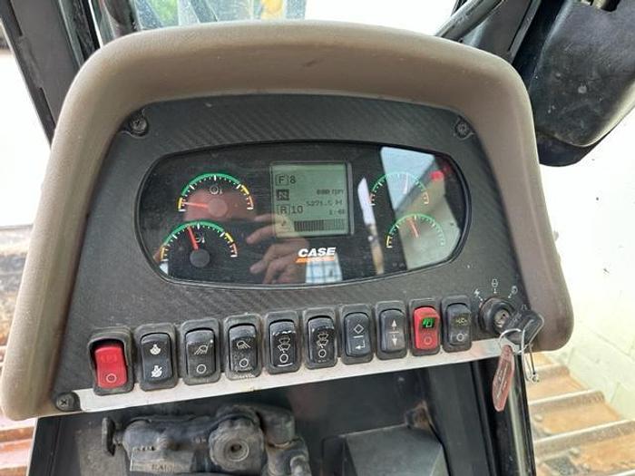 Used 2014 Case 2050M LGP