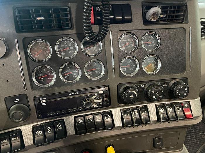 Used 2015 *** ALLISON  AUTOMATIC *** Kenworth T880