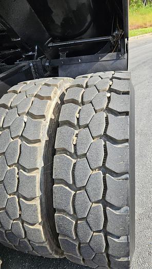 Used 2003  Mack *** ALLISON AUTOMATIC *** CV713 Granite