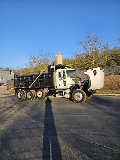 Used 2005 Mack *** ALLISON AUTOMATIC *** CV713 Granite