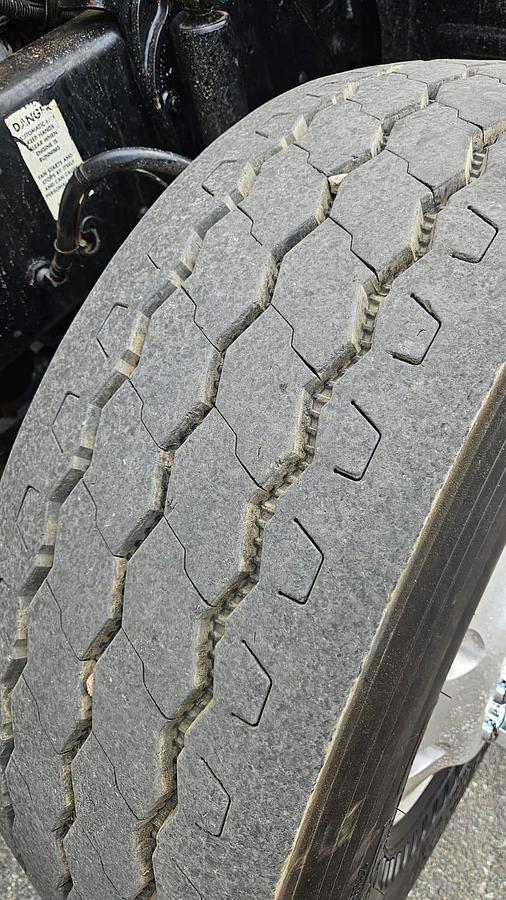 Used 2005 Mack *** ALLISON AUTOMATIC *** CV713 Granite