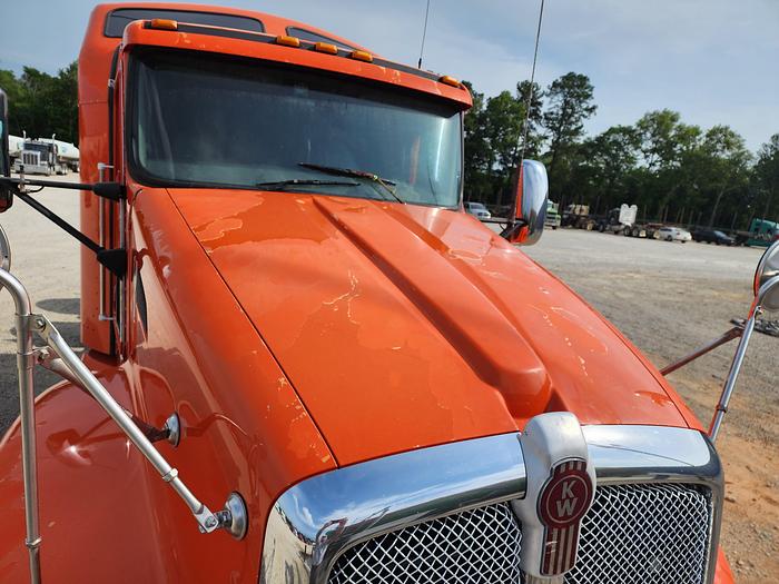 Used 2011 Kenworth T6