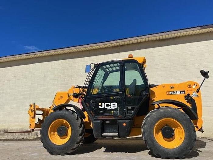 Used 2018 JCB 535-95