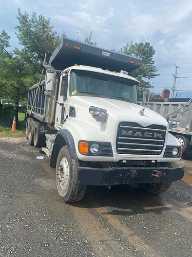 Used *** ALLISON AUTOMATIC*** 2006 MACK CV713 Granite