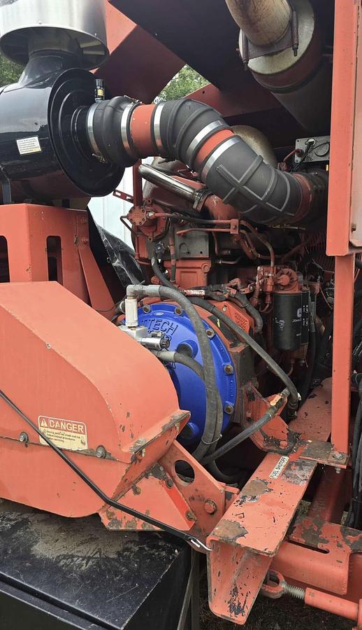 Used 2012 Morbark 3036 chipper