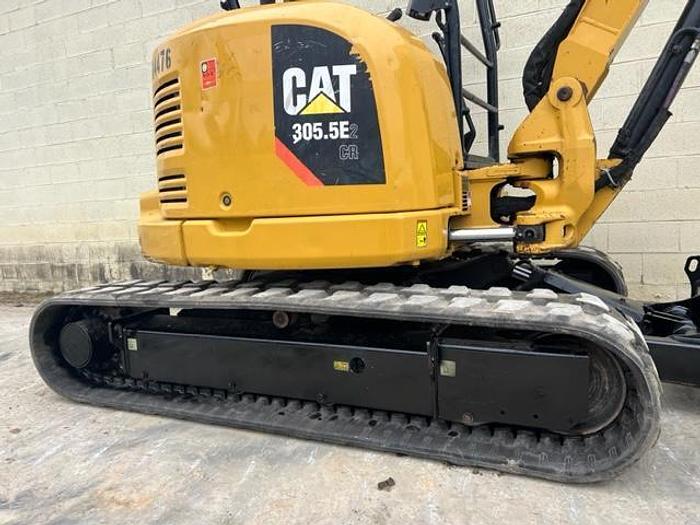 Used 2018 CATERPILLAR 305.5E2