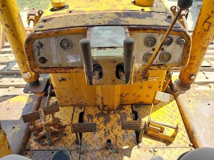 Used 1980 Caterpillar D5 Wide track Dozer (New Steer Clutches)