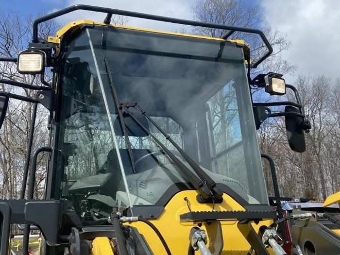 Used 2021 Komatsu WA200-8