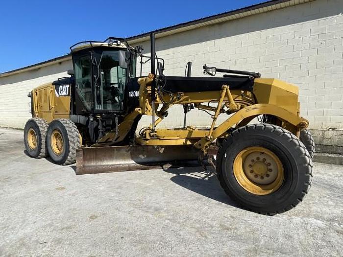Used 2013 Caterpillar 120M2