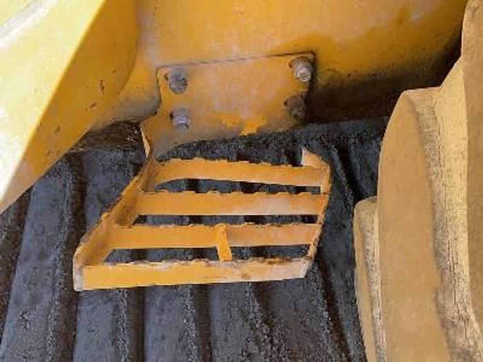 Used 2008 Volvo L220F