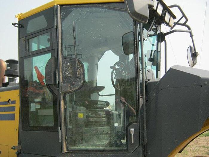 Used 2018 Komatsu GD655-6 Motor Grader