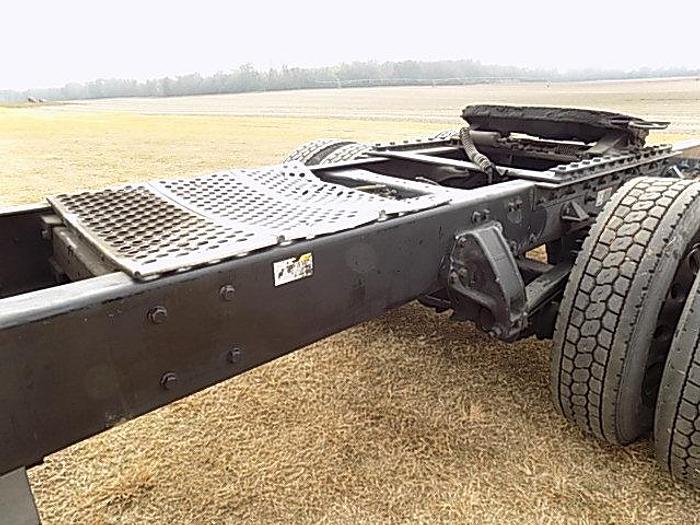 Used 2014 Kenworth T6 Tandem Axle Sleeper