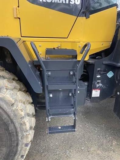 Used 2021 Komatsu WA200-8