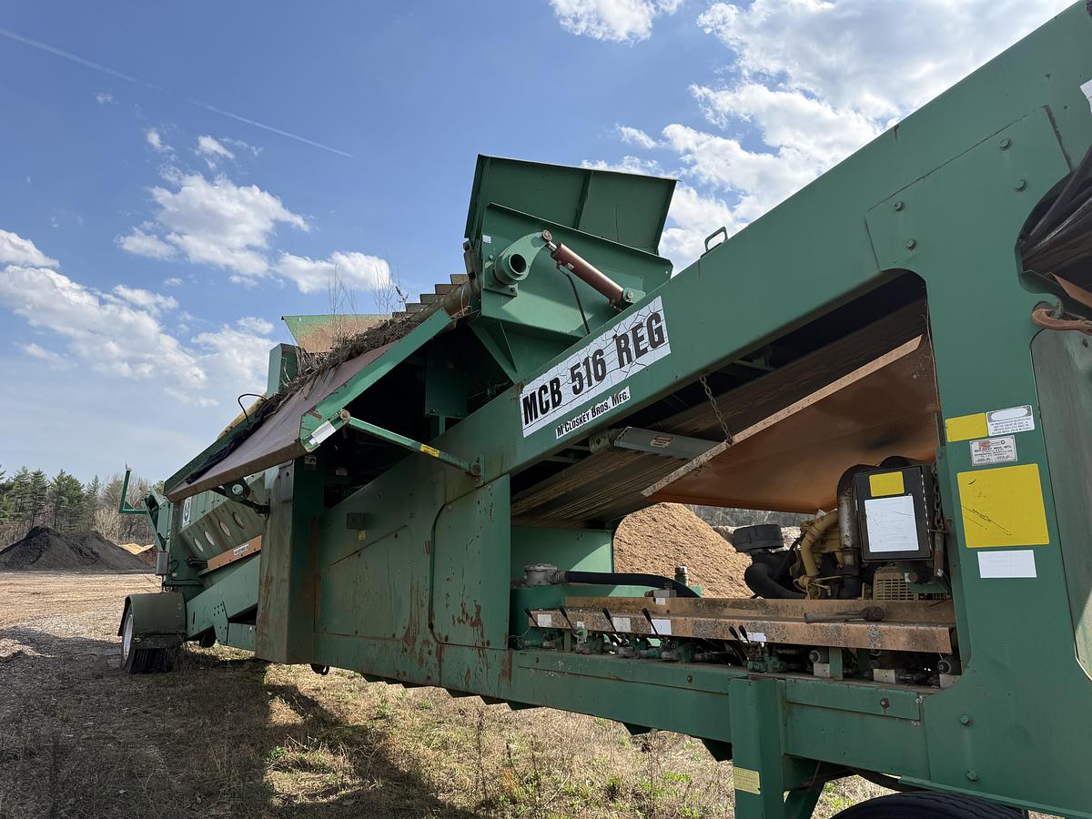 Used 2002 McCloskey  MCB 516