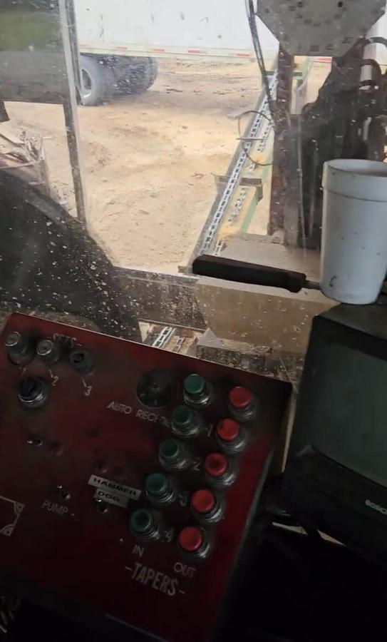 Used 2006 LANE CompleteLANE Sawmill