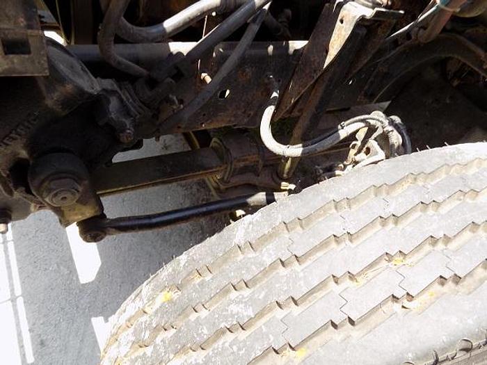 Used 2000 GMC C7500 Grapple Truck