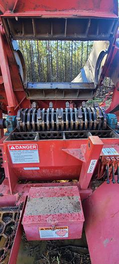 Used 2001 Morbark 1000 Tub Grinder