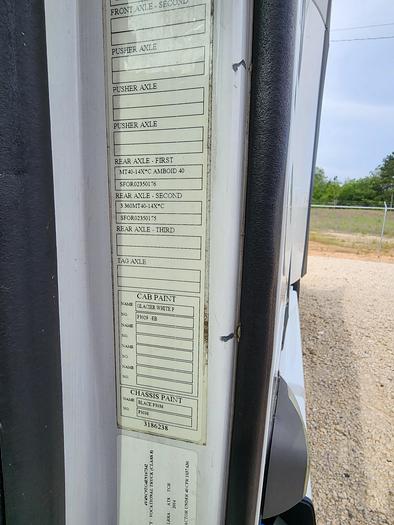 Used 2014 Volvo VLN64T670