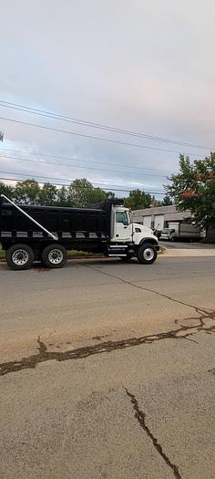 Used 2004  Mack *** ALLISON AUTOMATIC *** CV713 Granite