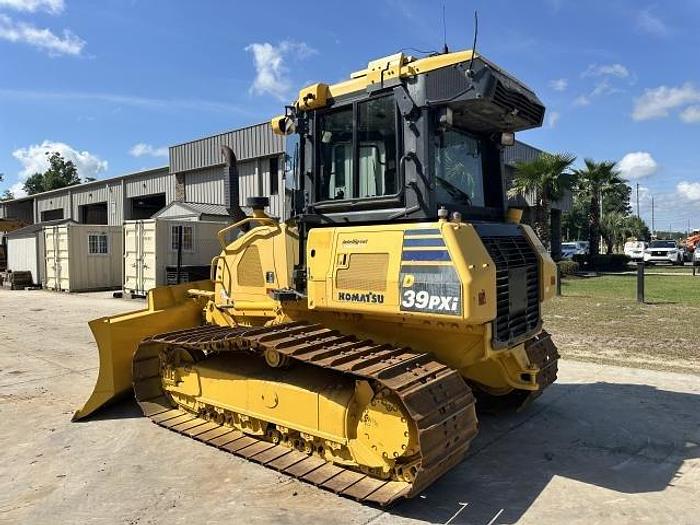 Used 2017 Komatsu D39PXi-24