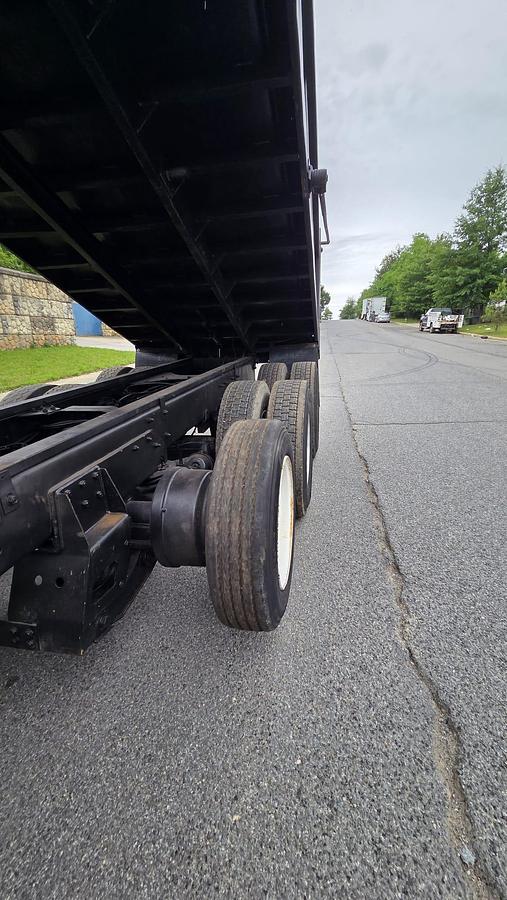 Used 2003 Mack *** ALLISON AUTOMATIC *** CV713 Granite