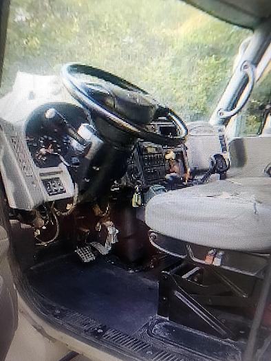 Used 2007 International 7400  *** Allison Auto ***