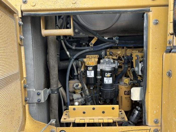 Used 2019 CATERPILLAR 963K