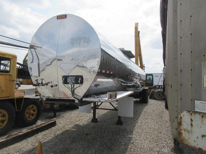 Used 1989 HIEL 7100 tank trailer
