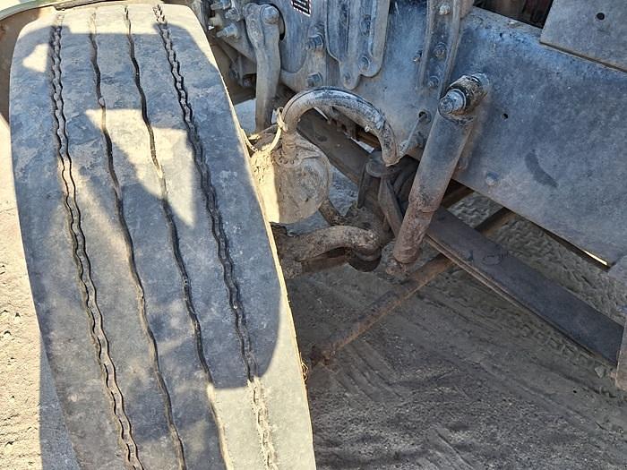 Used 2016 Mack CHU613