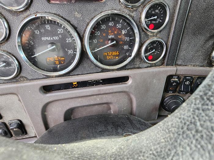 Used 2009 Peterbilt 386