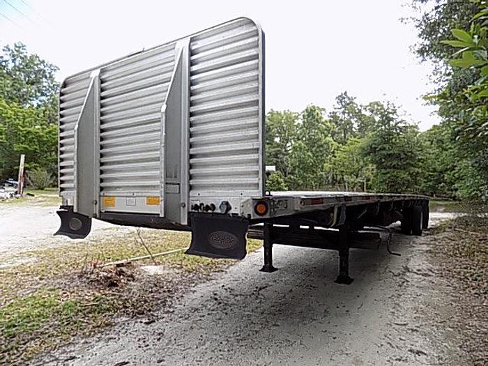 Used 1999 UTILITY TRAILER CORP FLATBED 102 x 48
