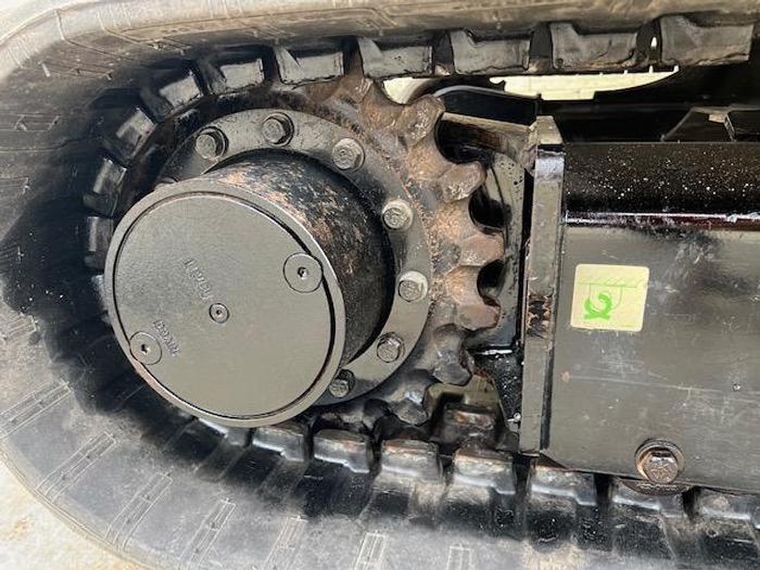 Used 2018 CATERPILLAR 305.5E2