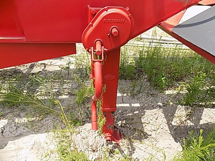 Used 2012 Cable Pull Roll Off Trailer (Tandem Axle)