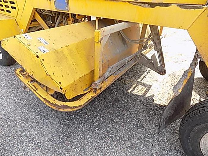 Used Superior Broom DT80-CT Broom Sweeper