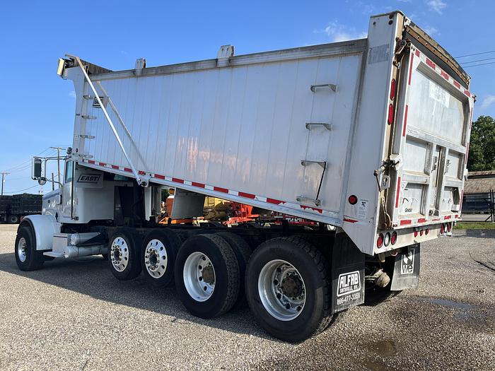 Used 2006 Peterbilt 357