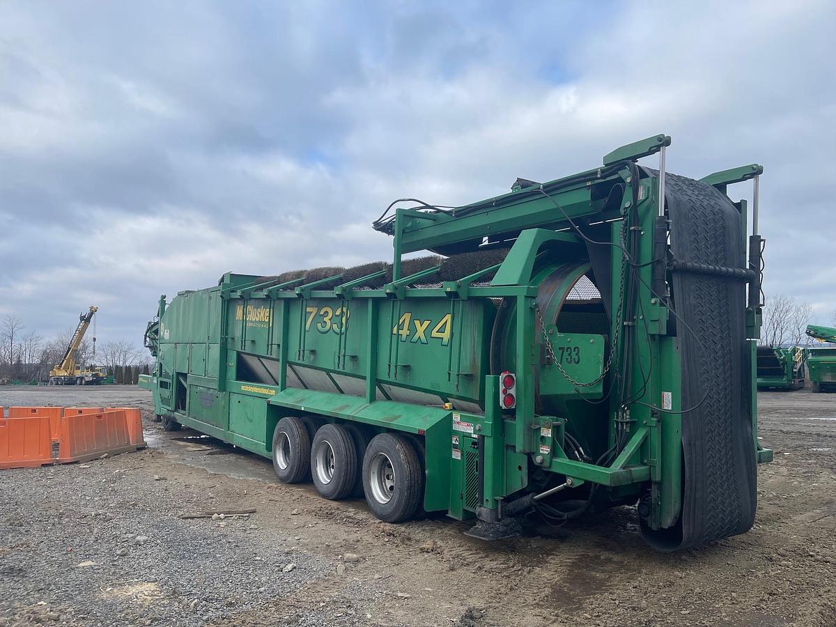 Used McCloskey 733 Trommel