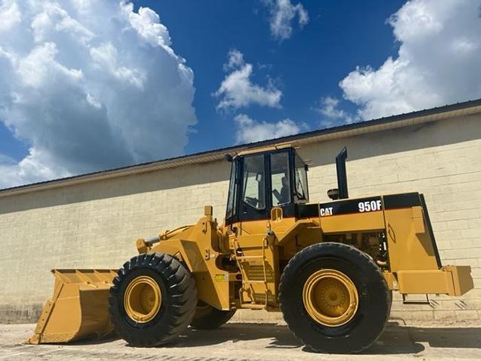 Used 1993 CATERPILLAR 950F