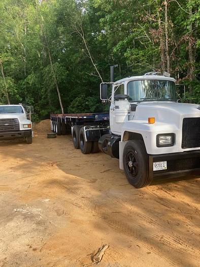 Used 1994 Mack RD688S