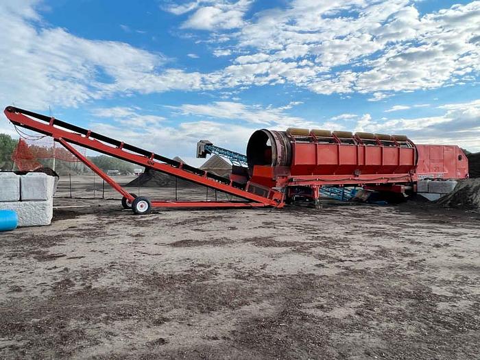 Used 1997 Morbark 837 Trommel Screen 