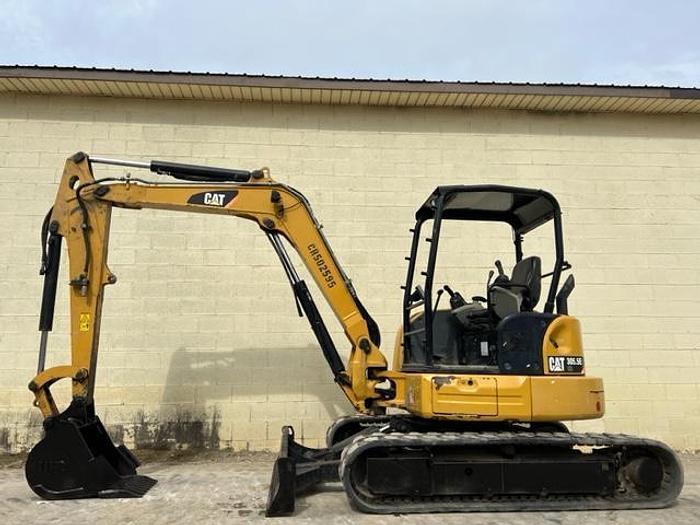 Used 2017 CATERPILLAR 303.5E2
