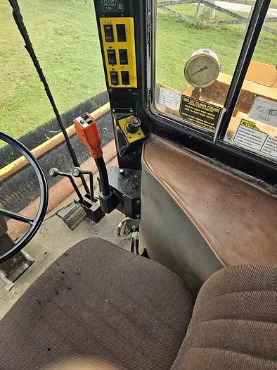 Used 2000 OXBO Big Jack with VPC1500 Bean Head