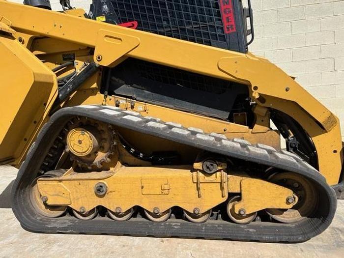 Used 2019 CATERPILLAR 299D2 XHP