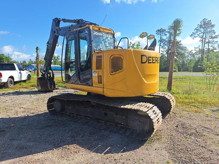 Used 2015 John Deere 135G