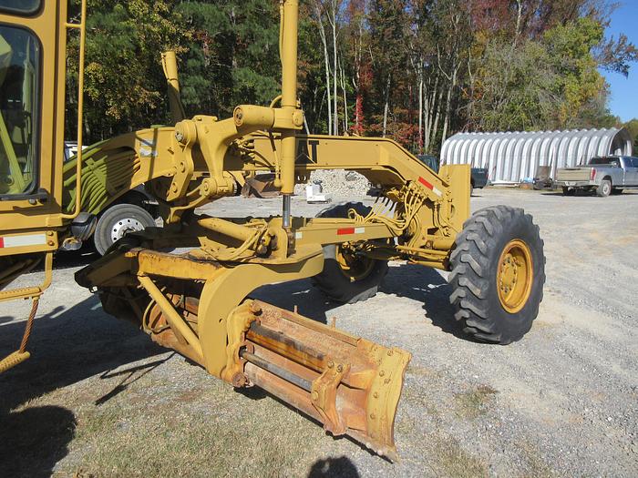 Used 1988 CAT 12G / with ripper